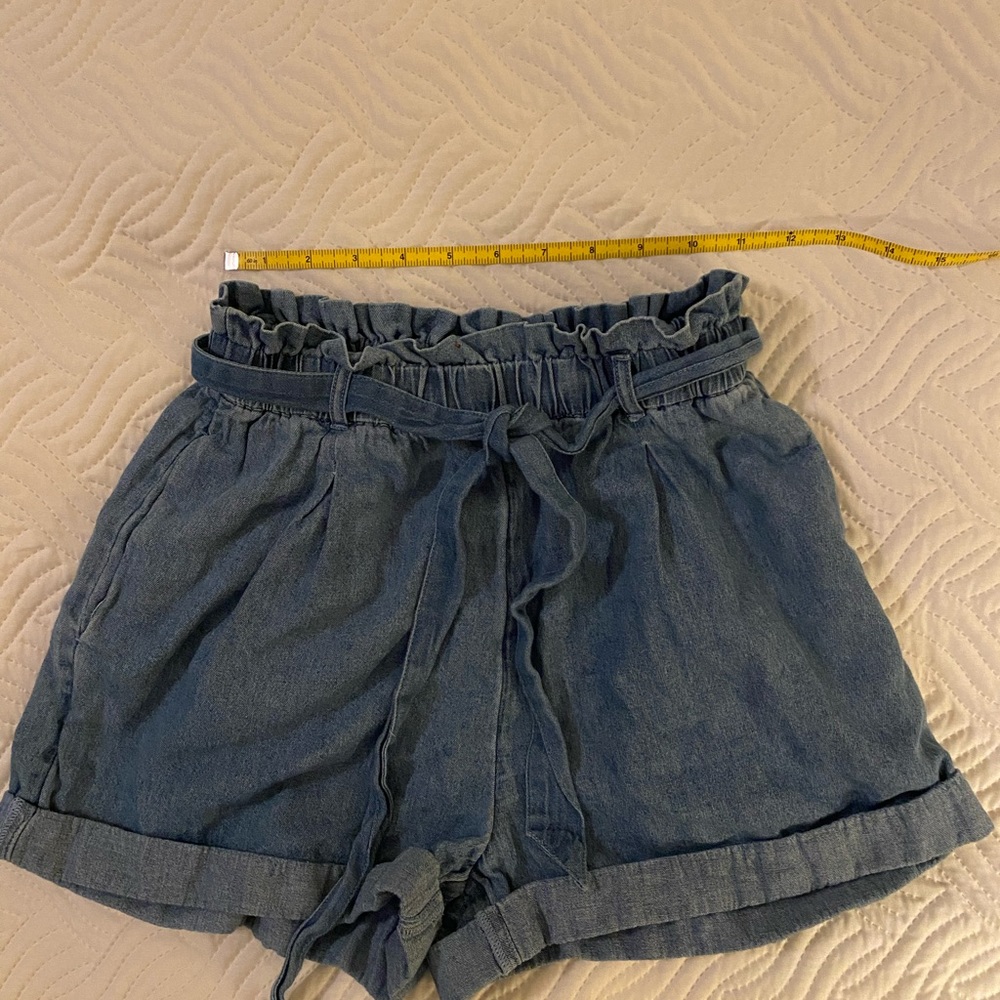 XS jean shorts
